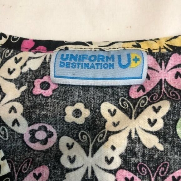 Ladies Scrub Top Size Small Butterflies Black Pink Yellow Uniform Destination - Picture 7 of 7